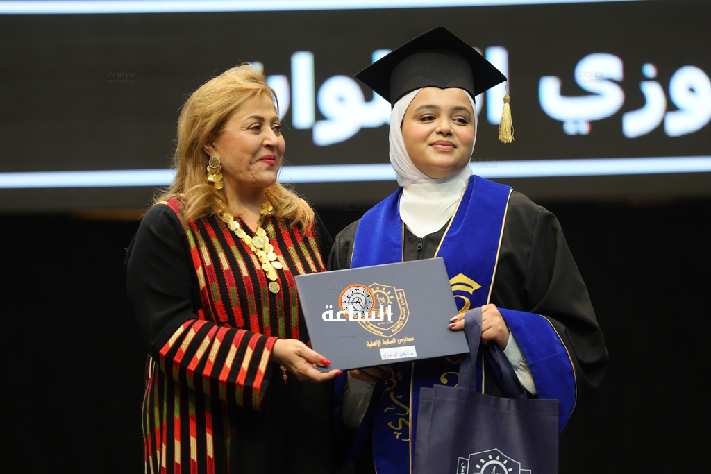 Madar Al-Saa Images 0.36009260989006975