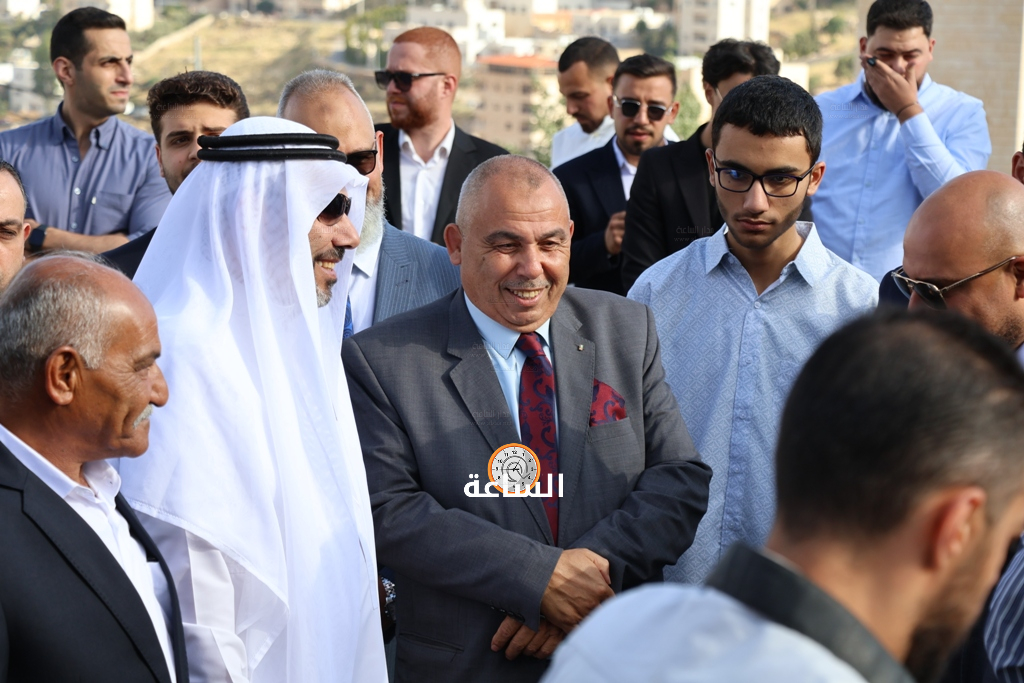 Madar Al-Saa Images 0.7614560104343584