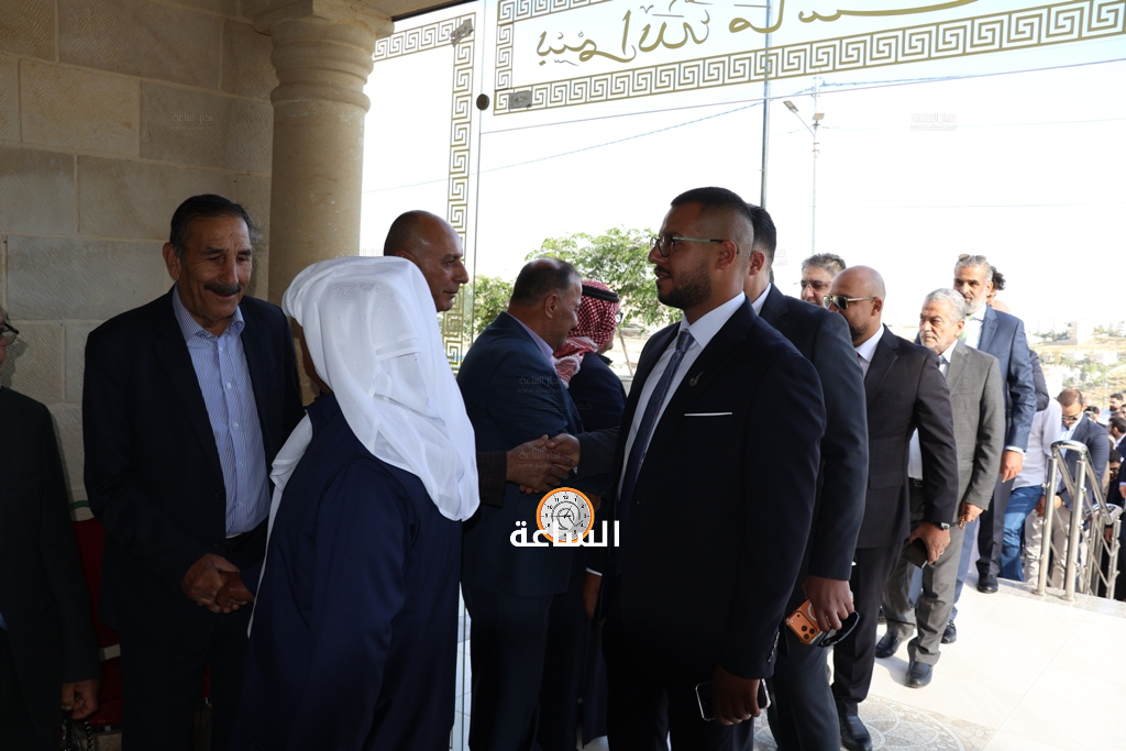 Madar Al-Saa Images 0.3008223182003905
