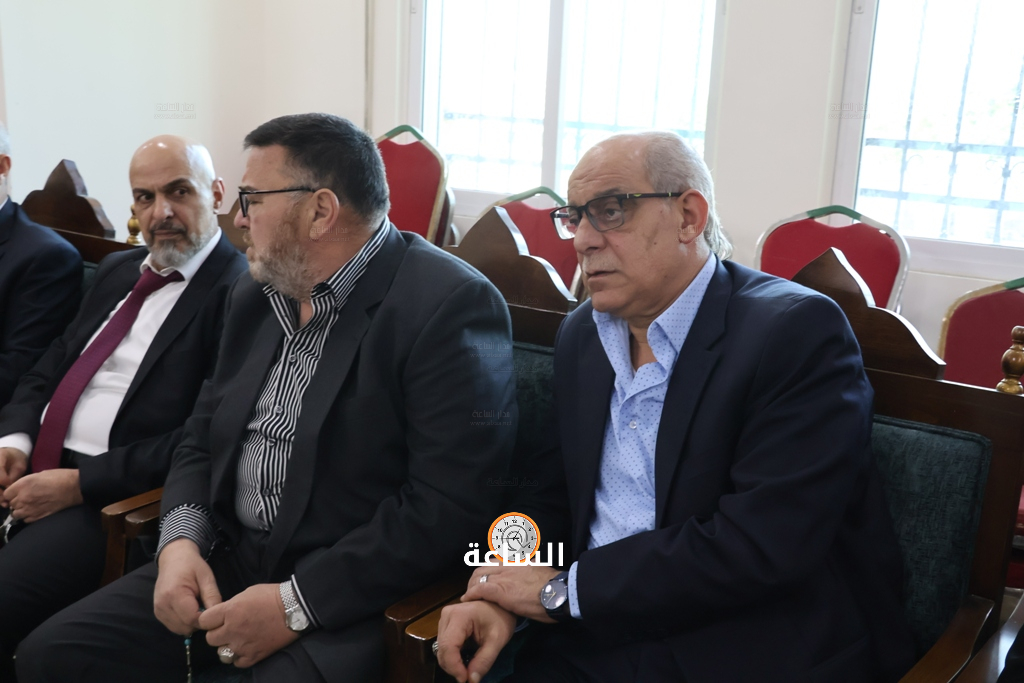 Madar Al-Saa Images 0.7689237120959885