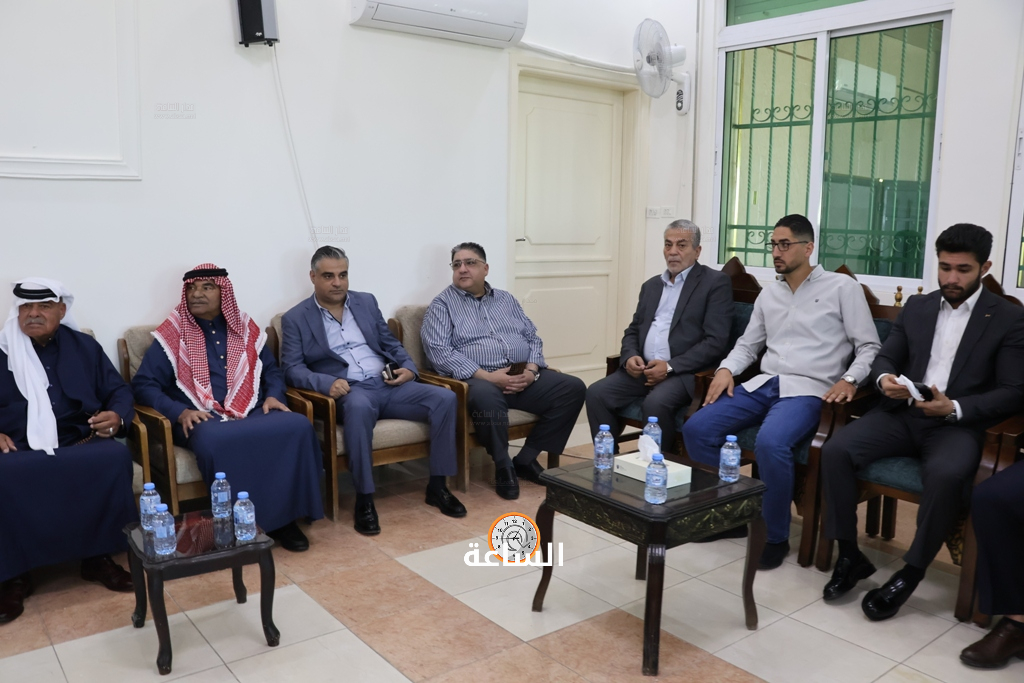 Madar Al-Saa Images 0.05346300849575014