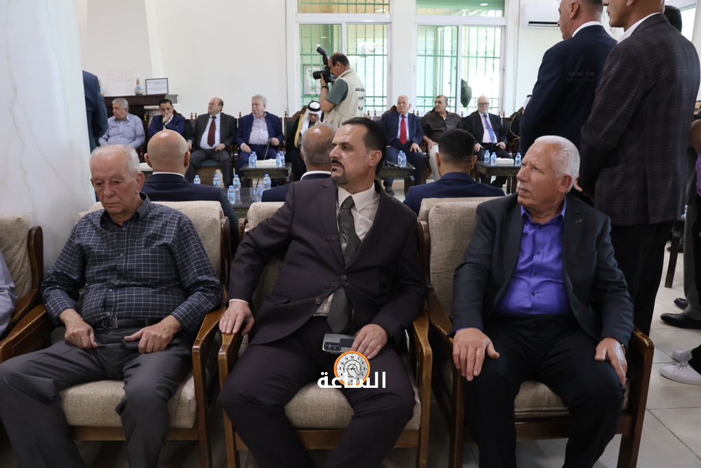 Madar Al-Saa Images 0.8014659142558219