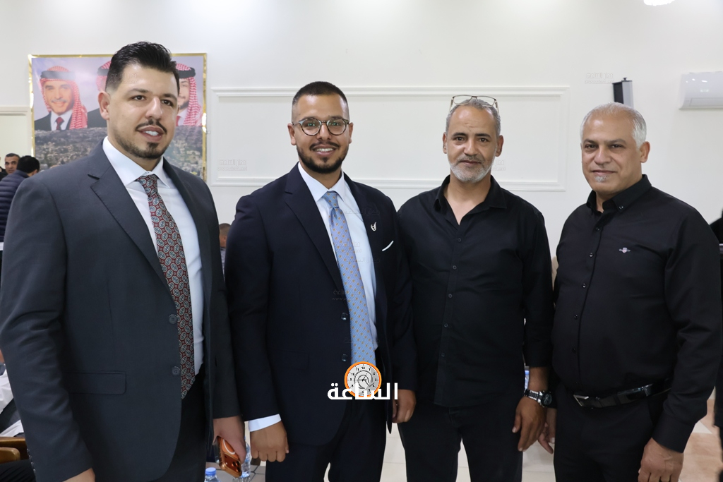 Madar Al-Saa Images 0.10493473531469577