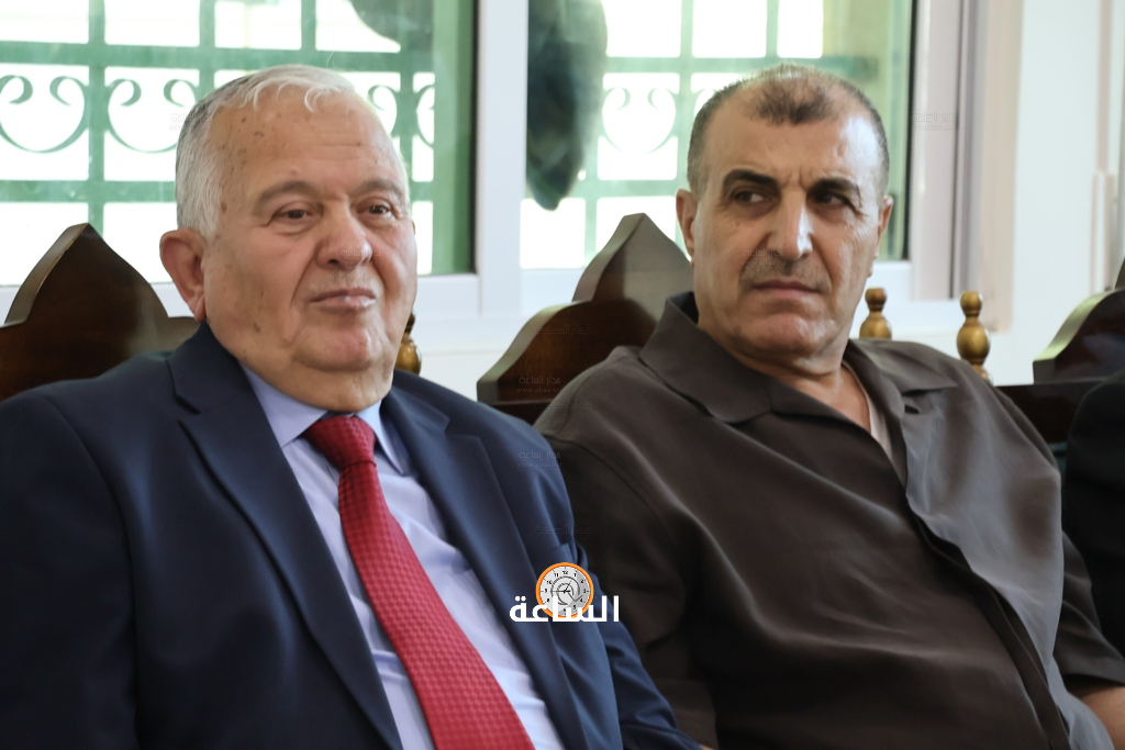 Madar Al-Saa Images 0.2993168276037045