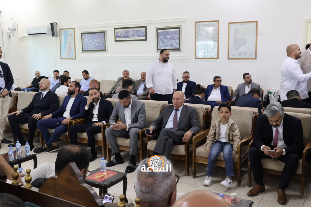 Madar Al-Saa Images 0.39462720187167144