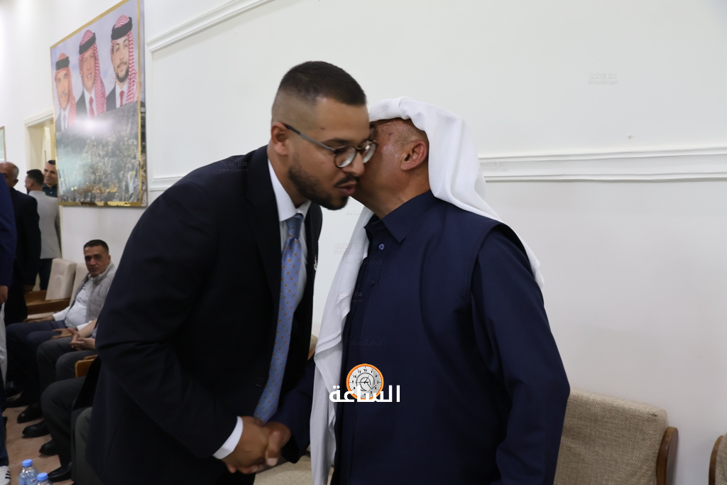 Madar Al-Saa Images 0.5628369273674585