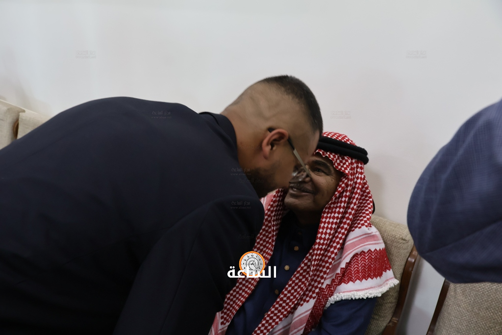 Madar Al-Saa Images 0.5737939864316445