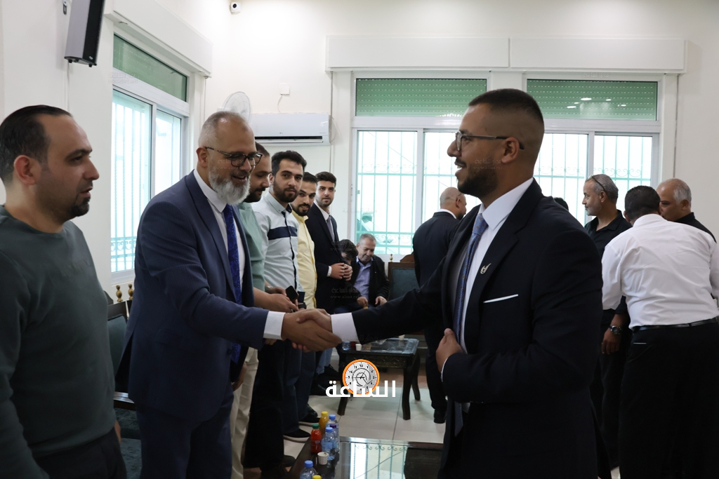 Madar Al-Saa Images 0.363777607735836