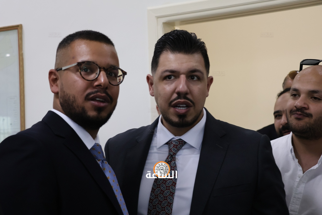 Madar Al-Saa Images 0.8578539040019183
