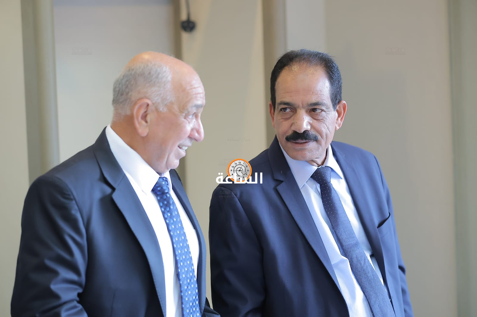 Madar Al-Saa Images 0.4886609769165625