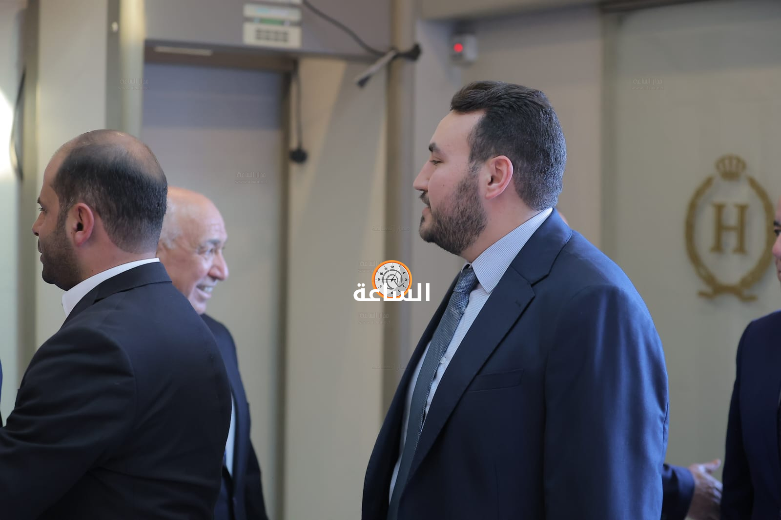 Madar Al-Saa Images 0.15668074061244086