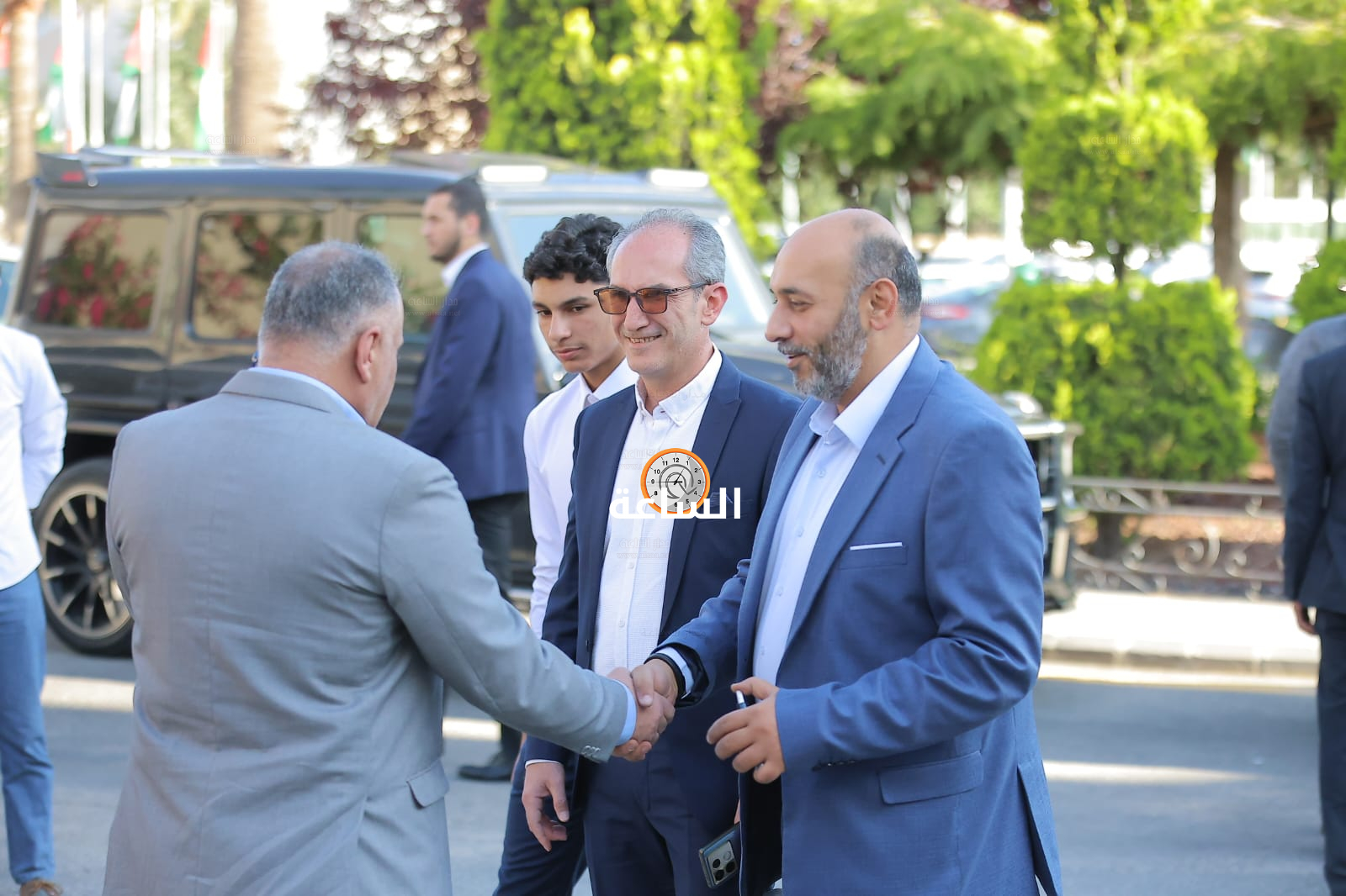 Madar Al-Saa Images 0.21570590076015816