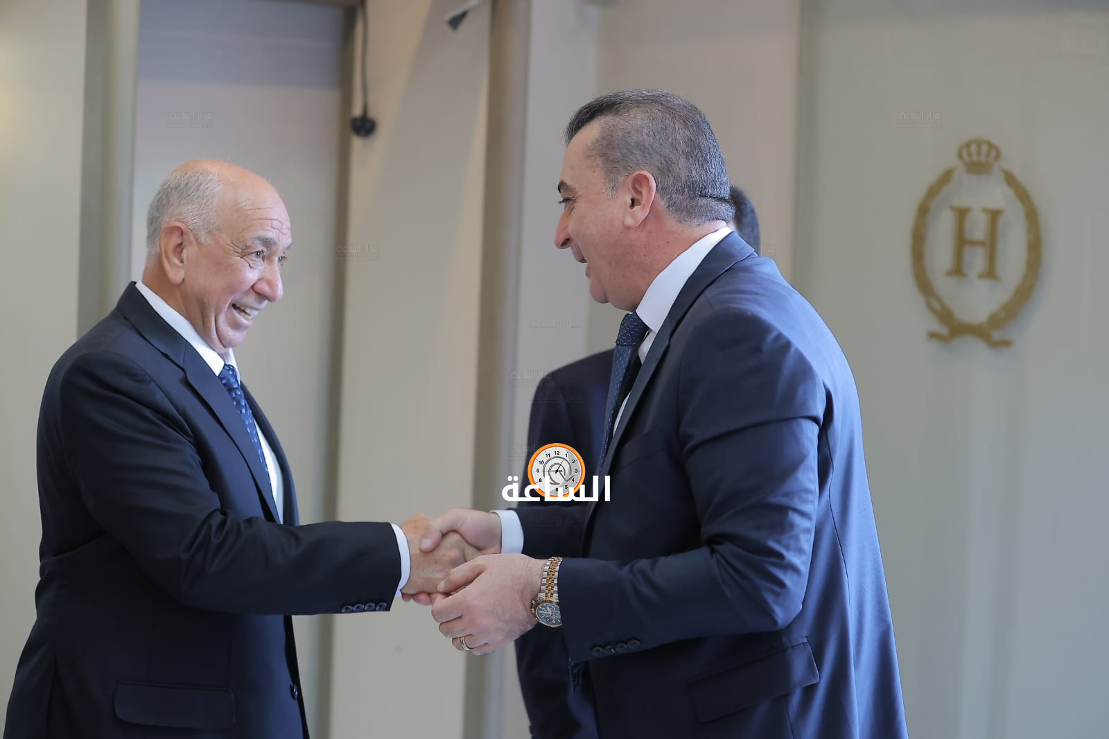 Madar Al-Saa Images 0.2684901352200335