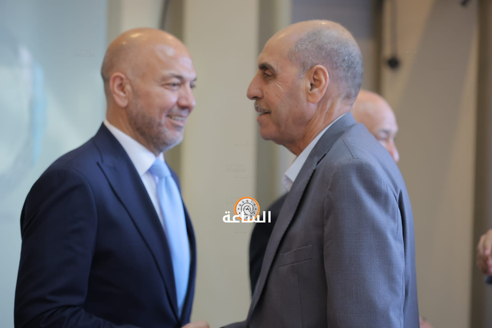 Madar Al-Saa Images 0.6739948130613355