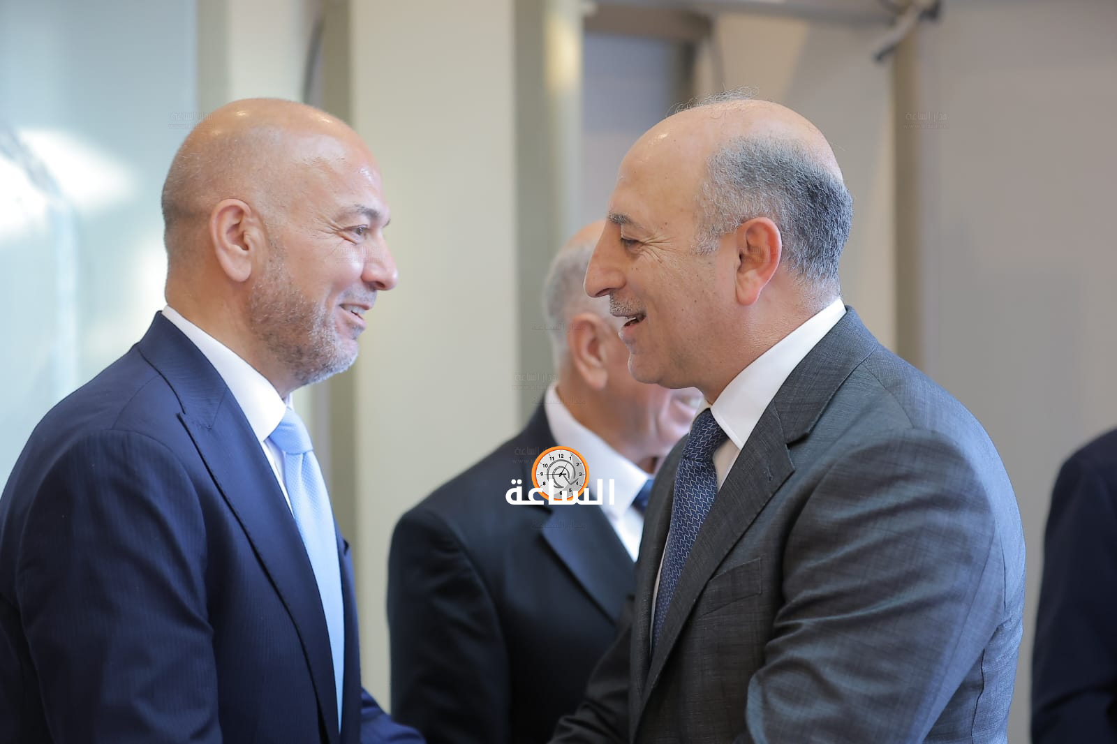 Madar Al-Saa Images 0.1181920910043397