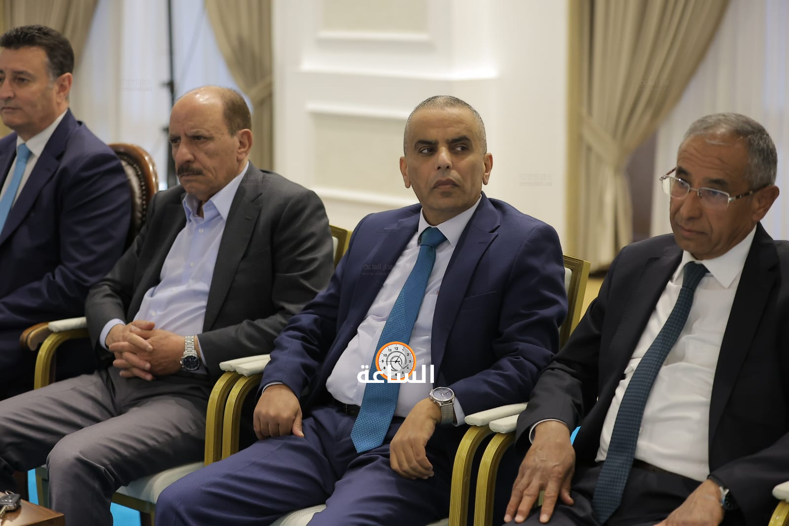 Madar Al-Saa Images 0.24182789627704038