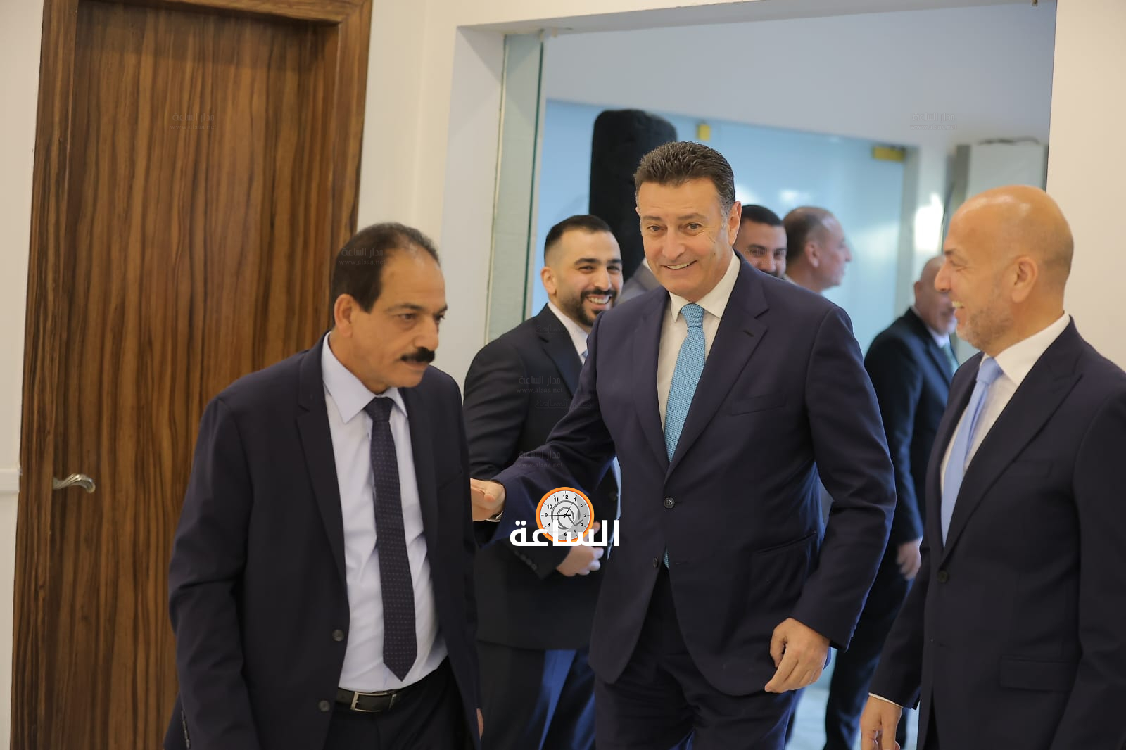 Madar Al-Saa Images 0.6136168650707584