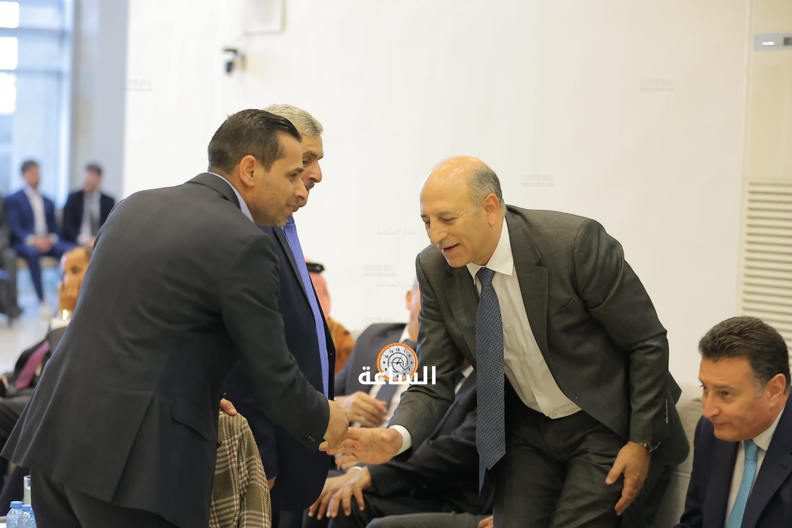 Madar Al-Saa Images 0.5466197886098124
