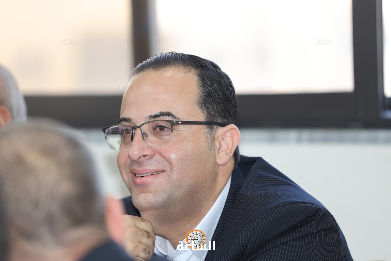 Madar Al-Saa Images 0.7804702256836972