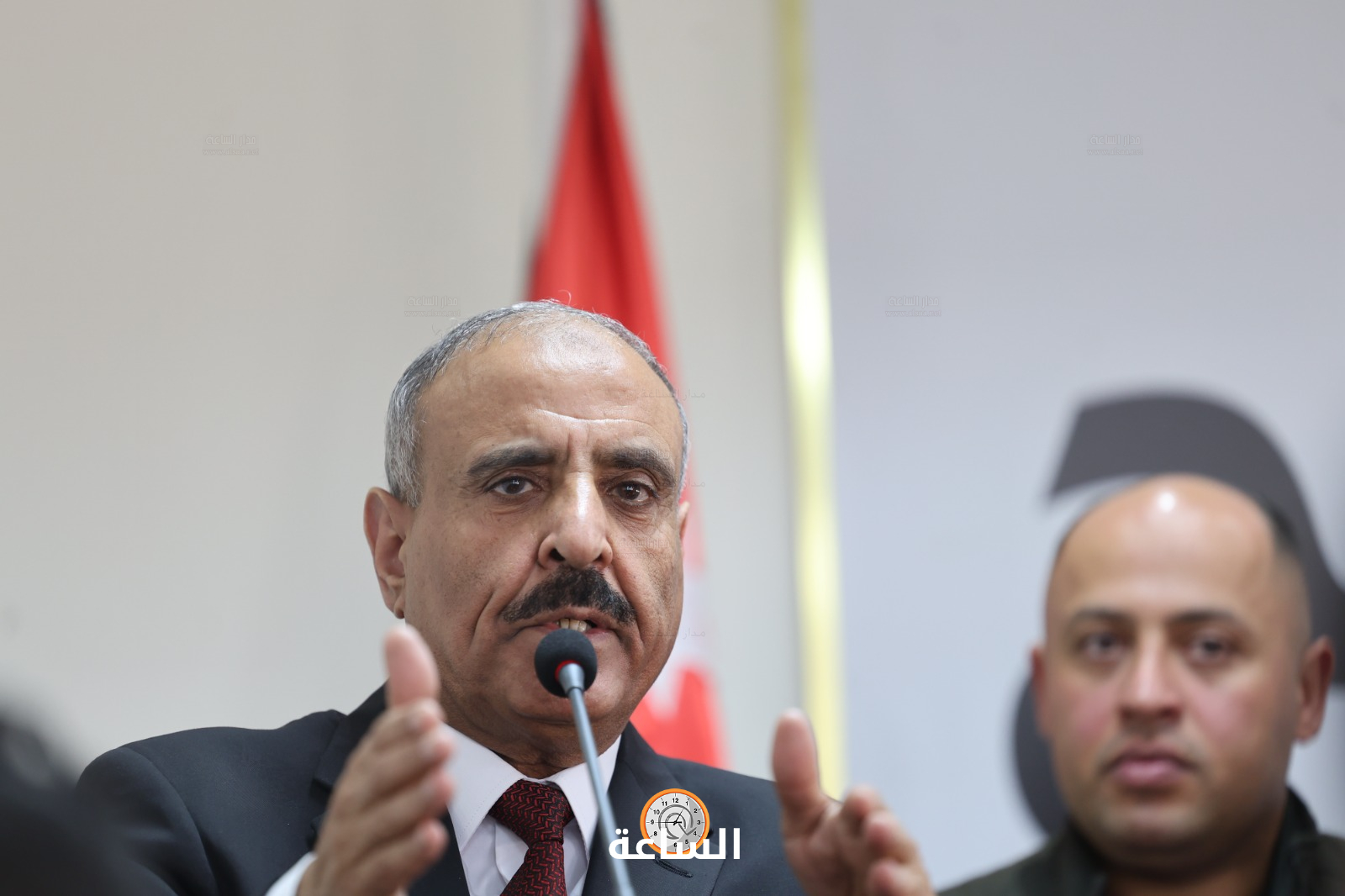 Madar Al-Saa Images 0.3950201128469004