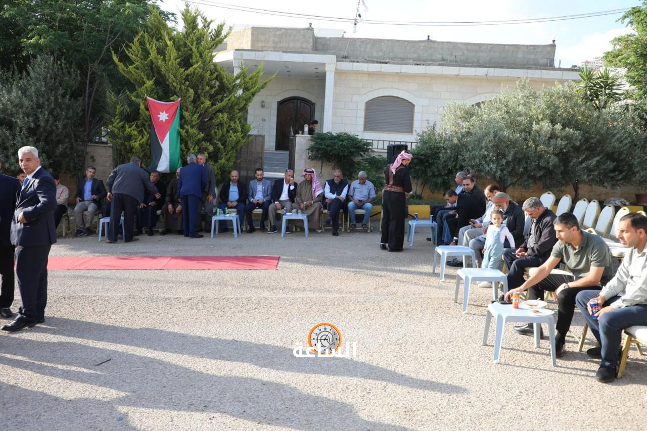 Madar Al-Saa Images 0.8745372134456114