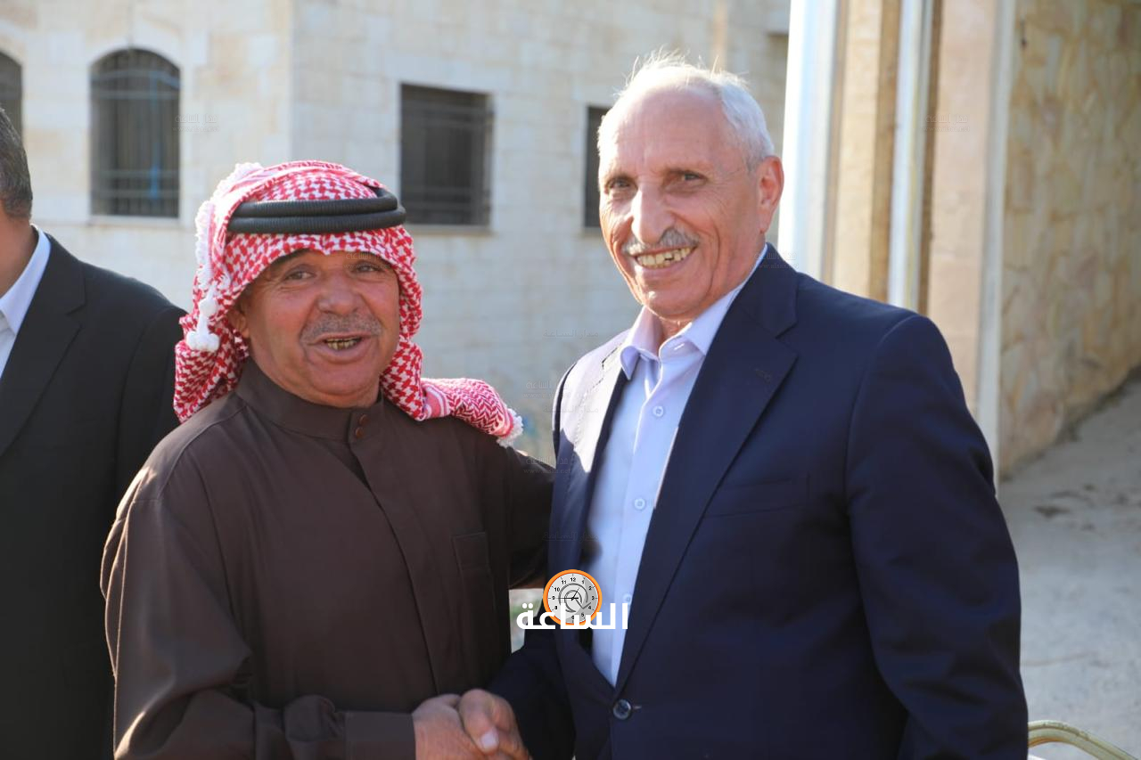Madar Al-Saa Images 0.29964058664390736