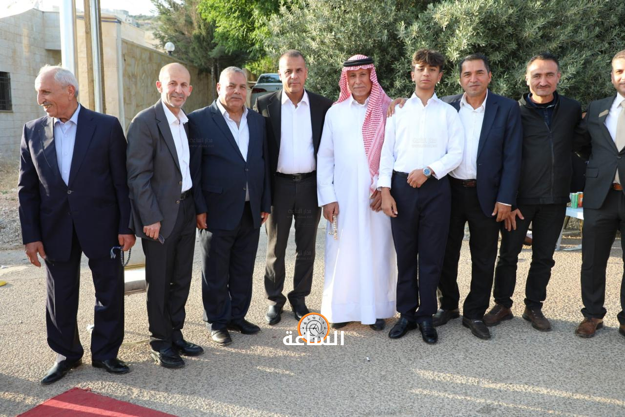 Madar Al-Saa Images 0.6032839765459277