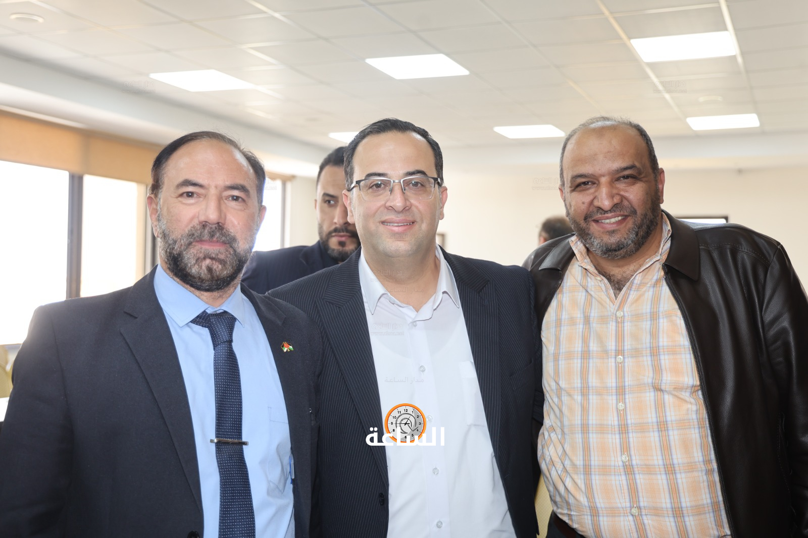 Madar Al-Saa Images 0.47958166913522615