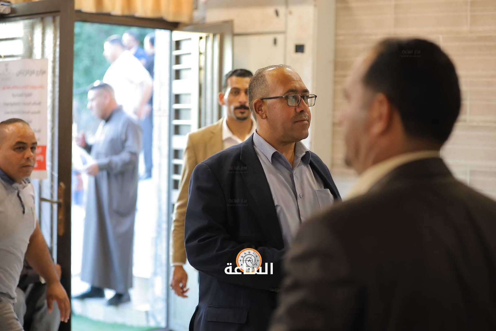 Madar Al-Saa Images 0.8939248614017453