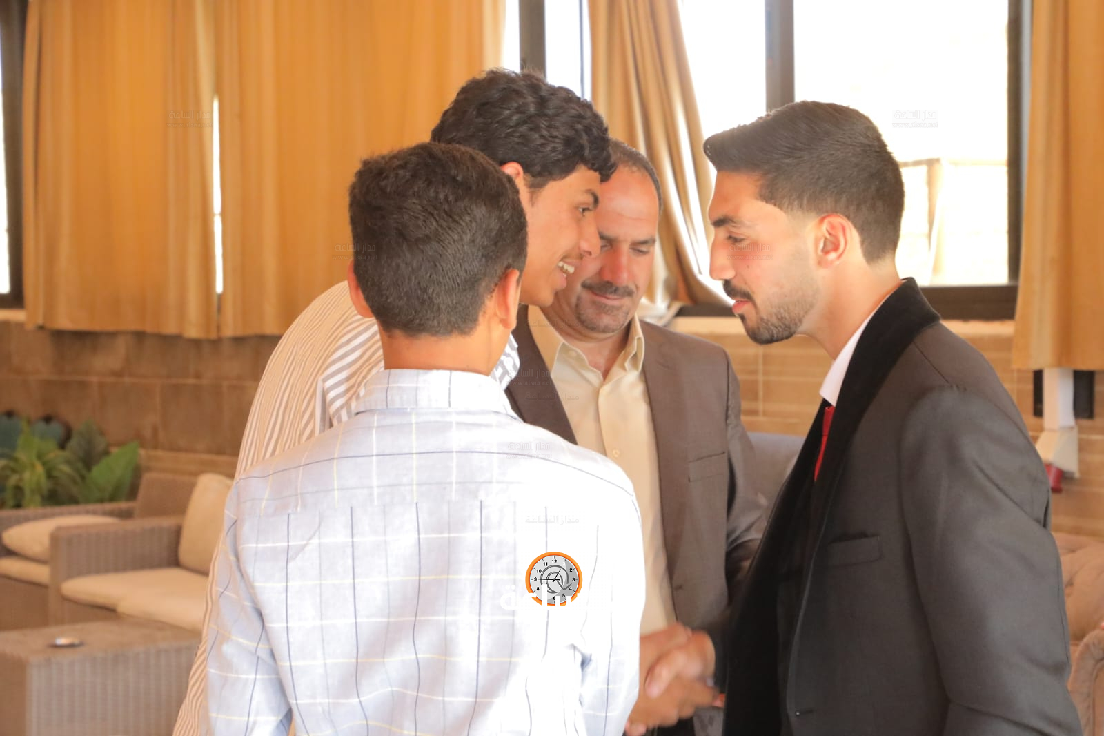 Madar Al-Saa Images 0.410903736354683