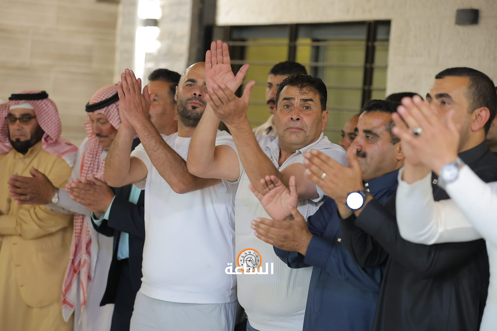 Madar Al-Saa Images 0.33661674085857074