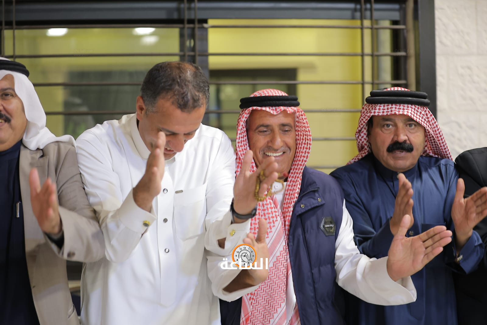 Madar Al-Saa Images 0.47499355621190253