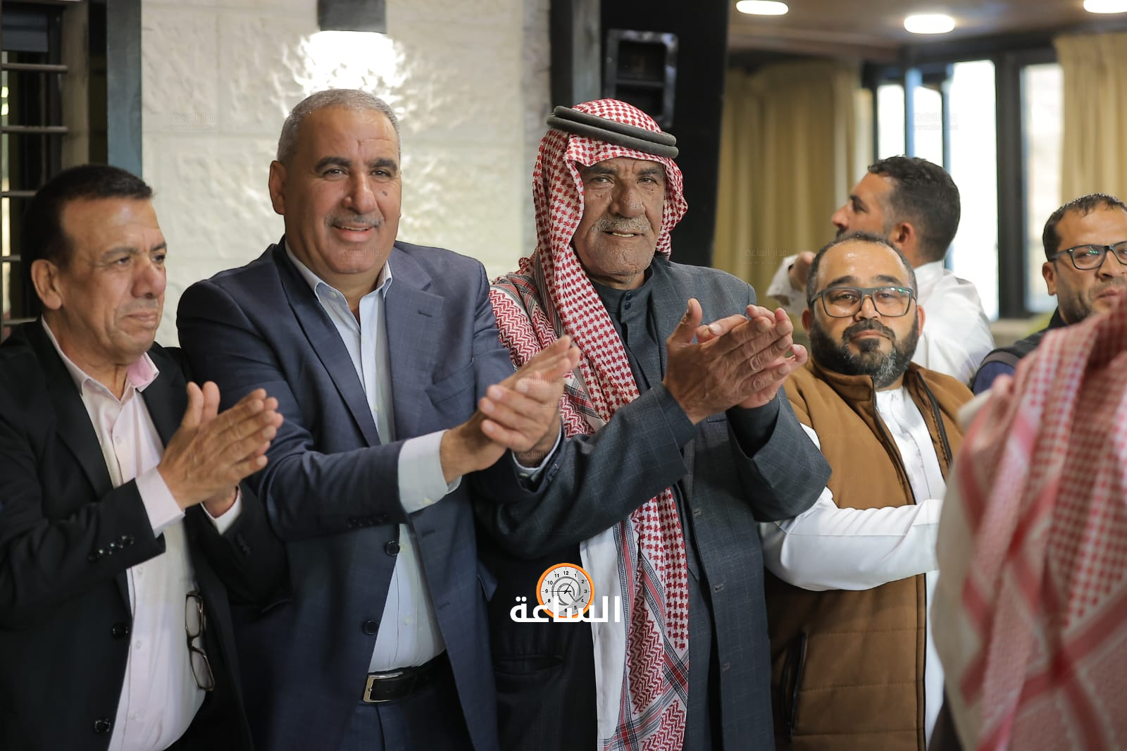 Madar Al-Saa Images 0.11196259095233718