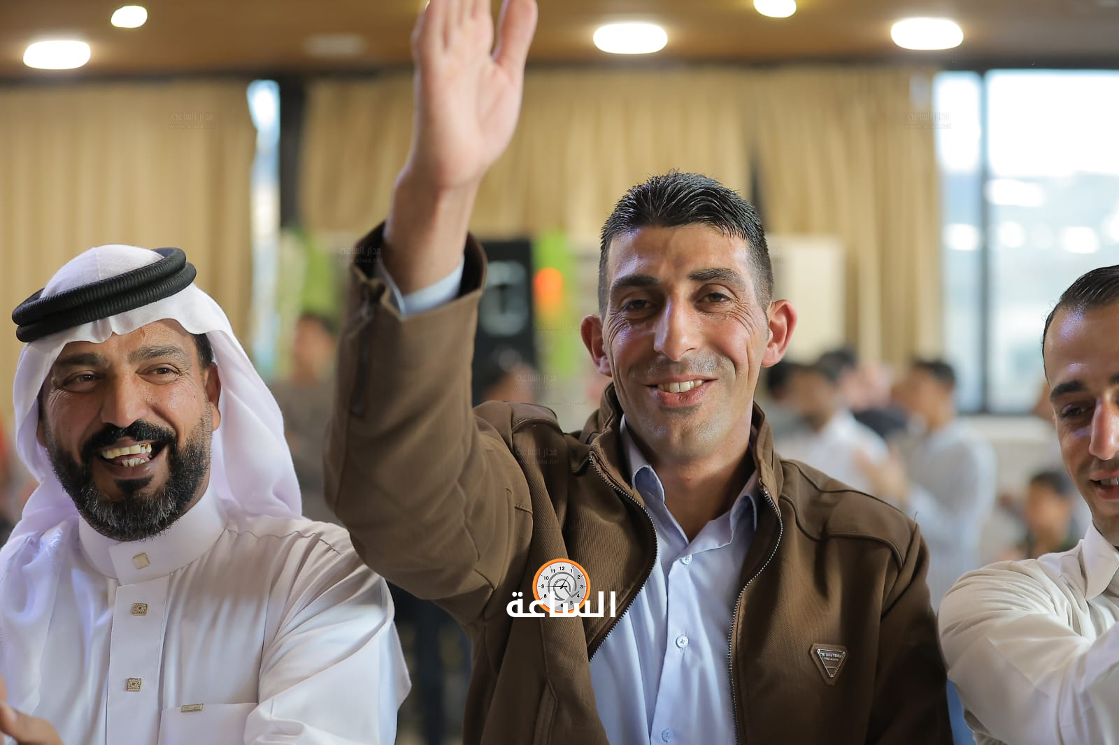 Madar Al-Saa Images 0.38351107690630015
