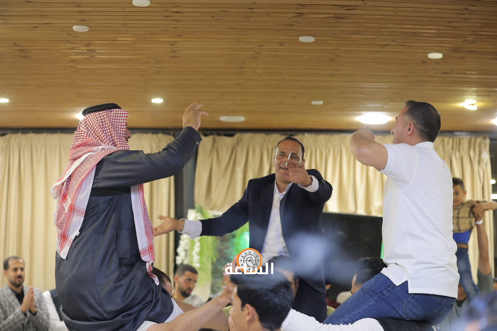 Madar Al-Saa Images 0.39783760287655434