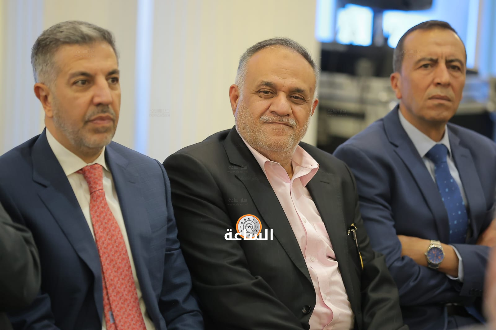 Madar Al-Saa Images 0.7950600711632394