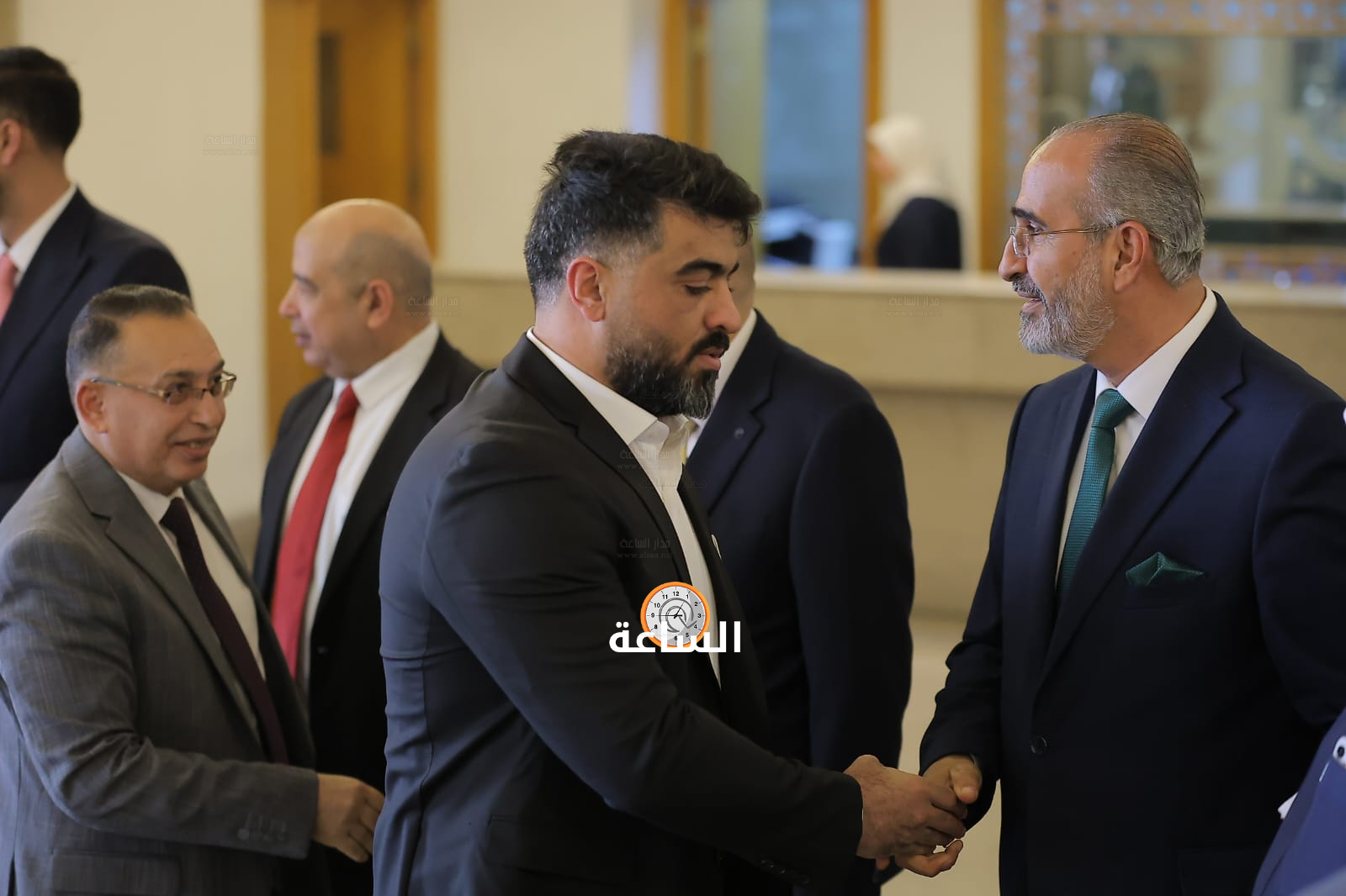 Madar Al-Saa Images 0.4175241495922323