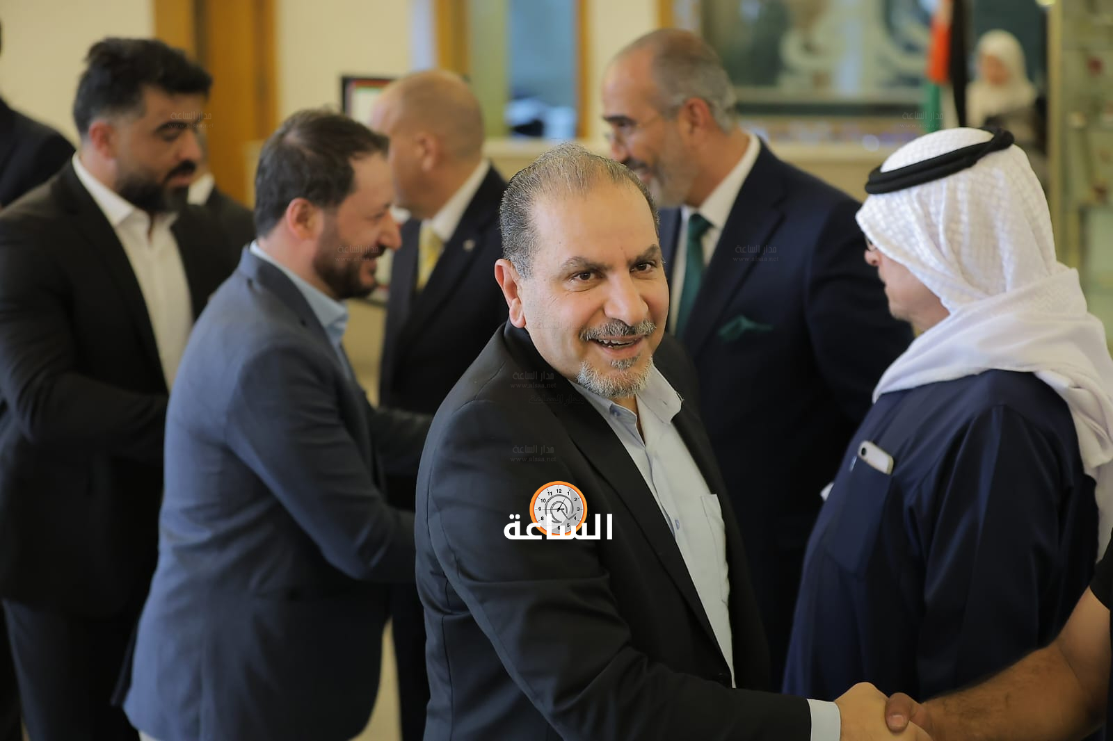 Madar Al-Saa Images 0.34487828919837604