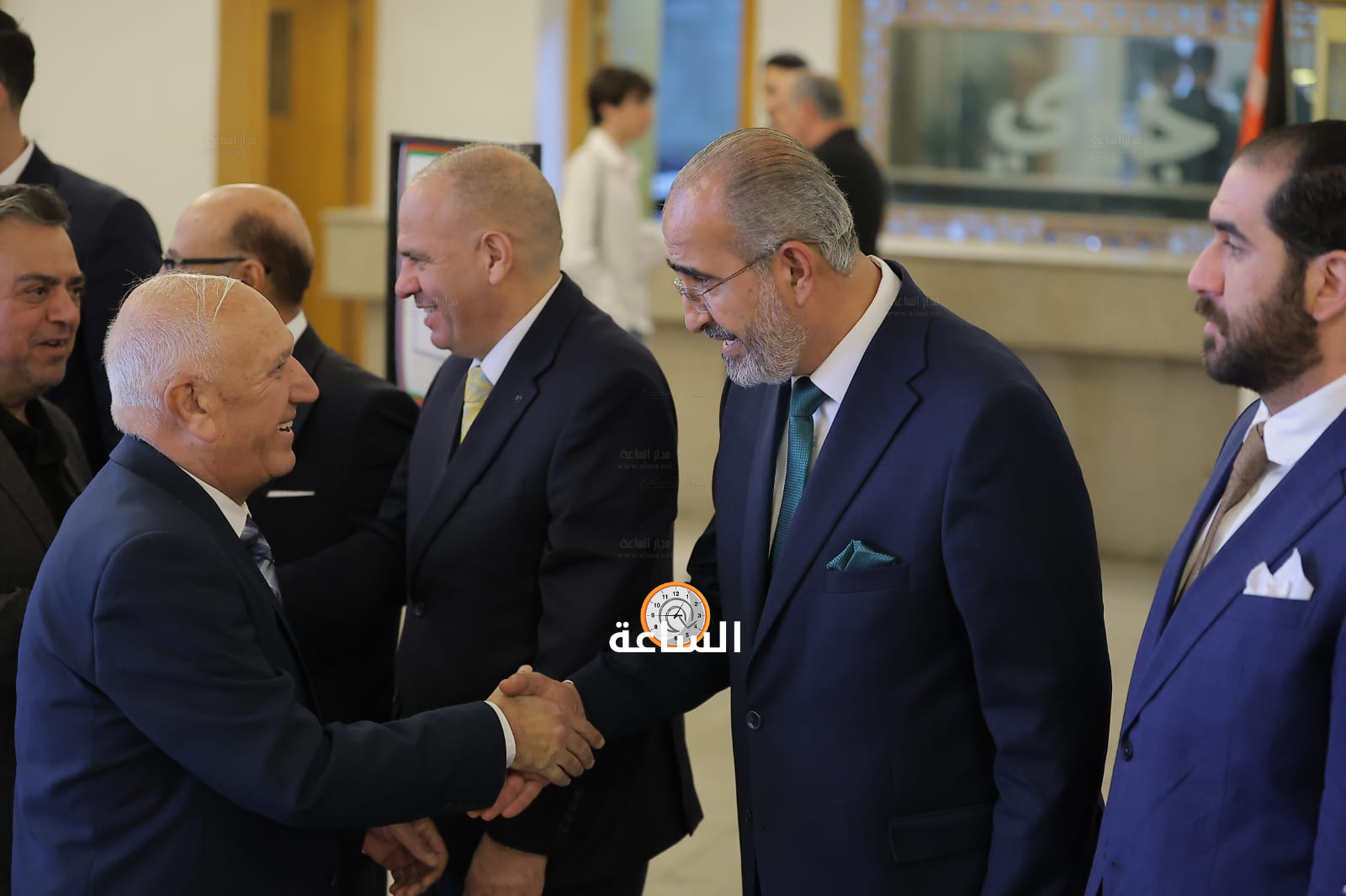 Madar Al-Saa Images 0.3852619283857821