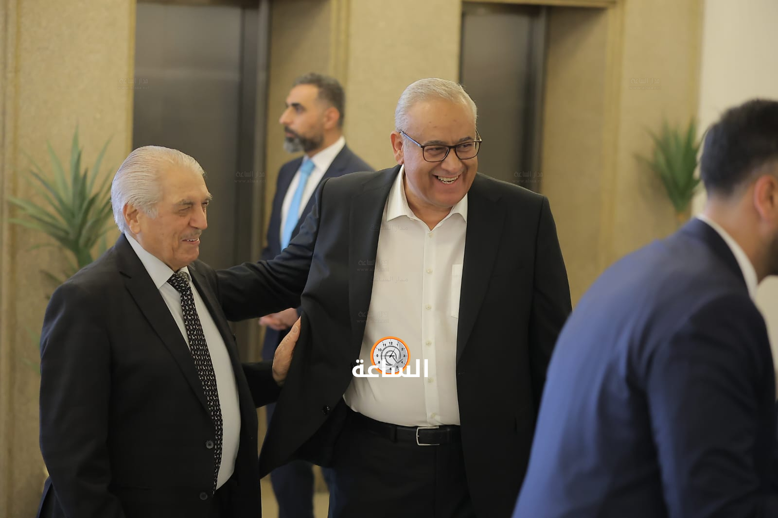 Madar Al-Saa Images 0.07630619911387826