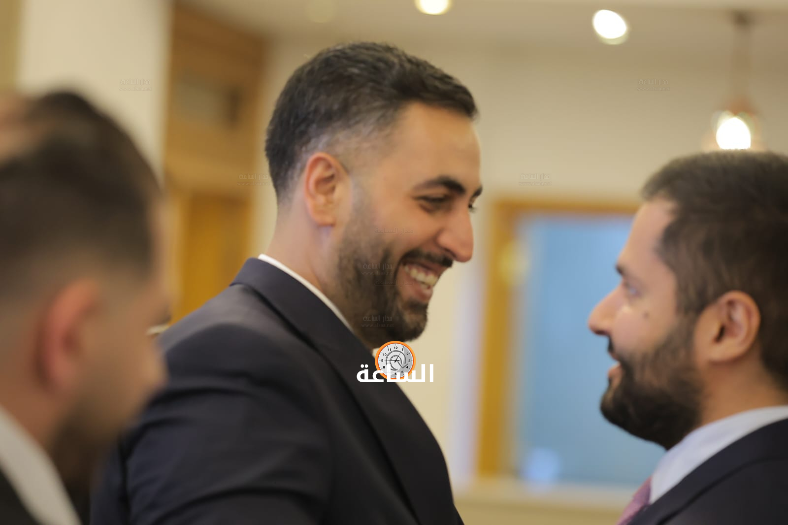 Madar Al-Saa Images 0.8995771146636752