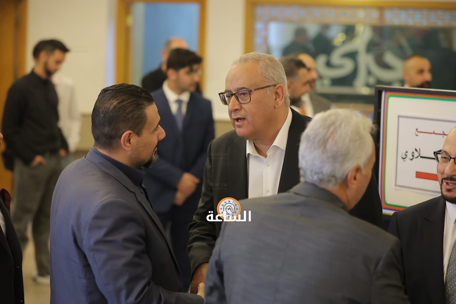 Madar Al-Saa Images 0.10676254158624632