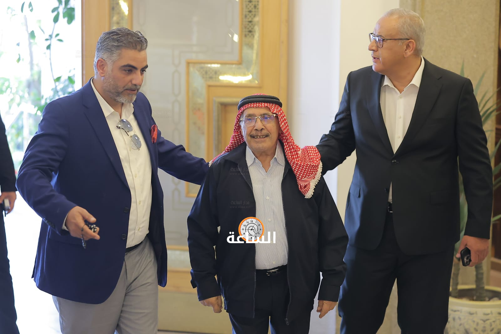 Madar Al-Saa Images 0.3081652329390503