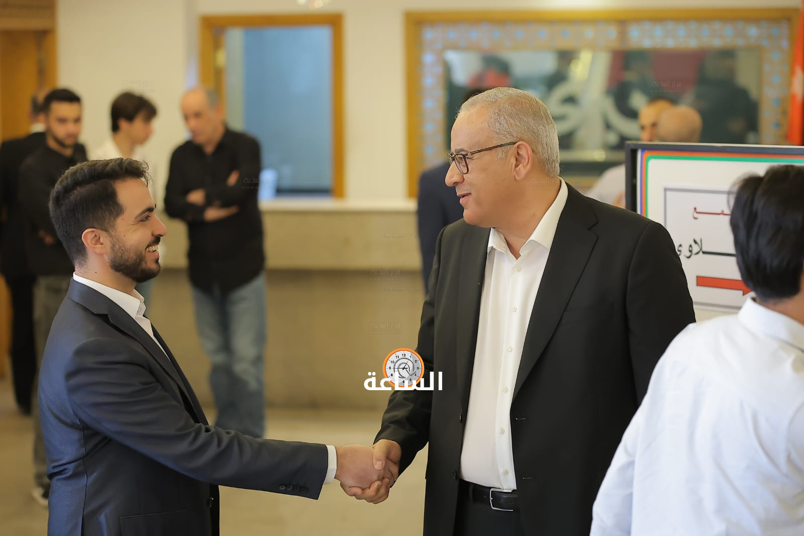 Madar Al-Saa Images 0.5643453281575783