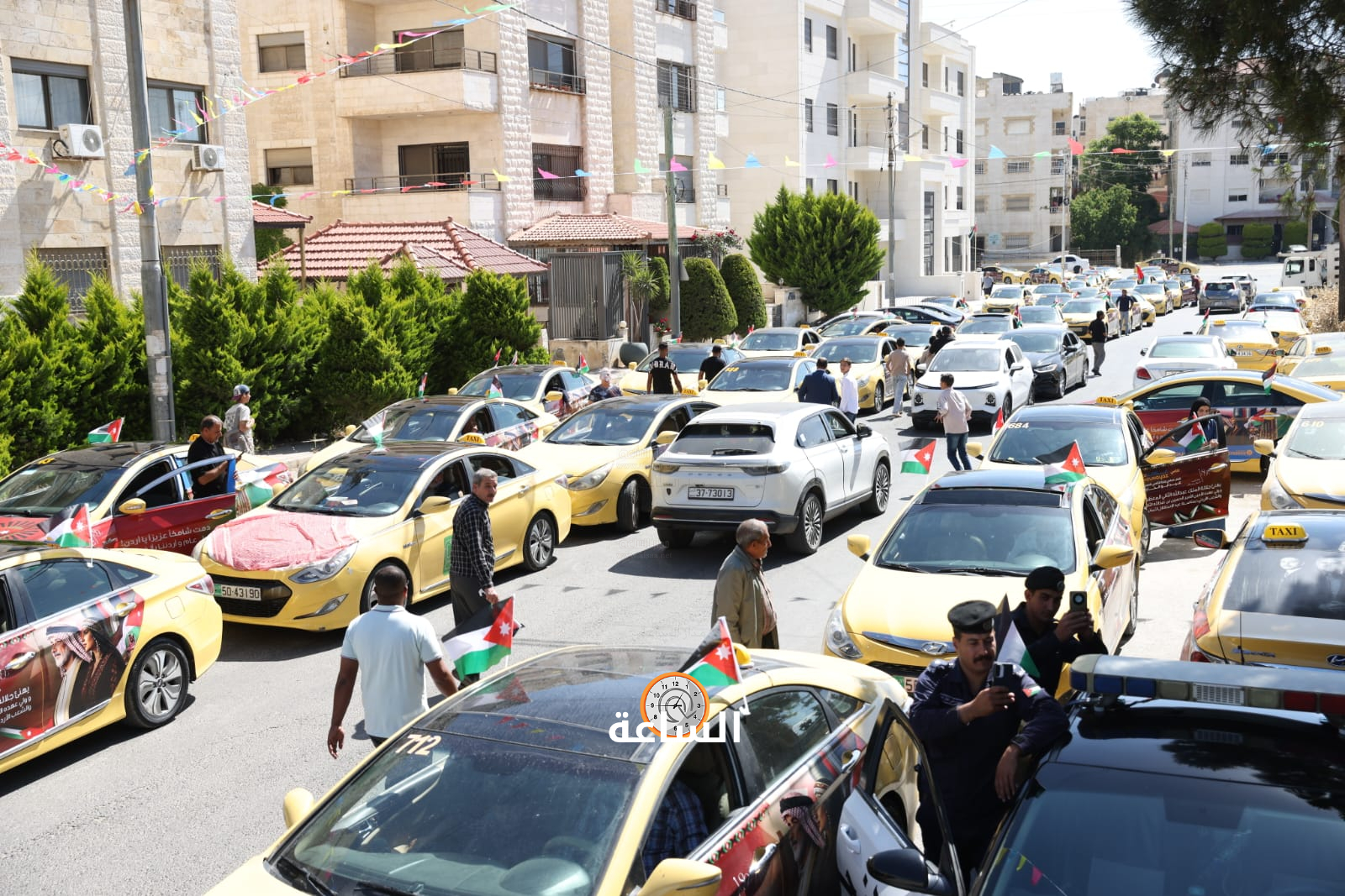 Madar Al-Saa Images 0.2359645863209615
