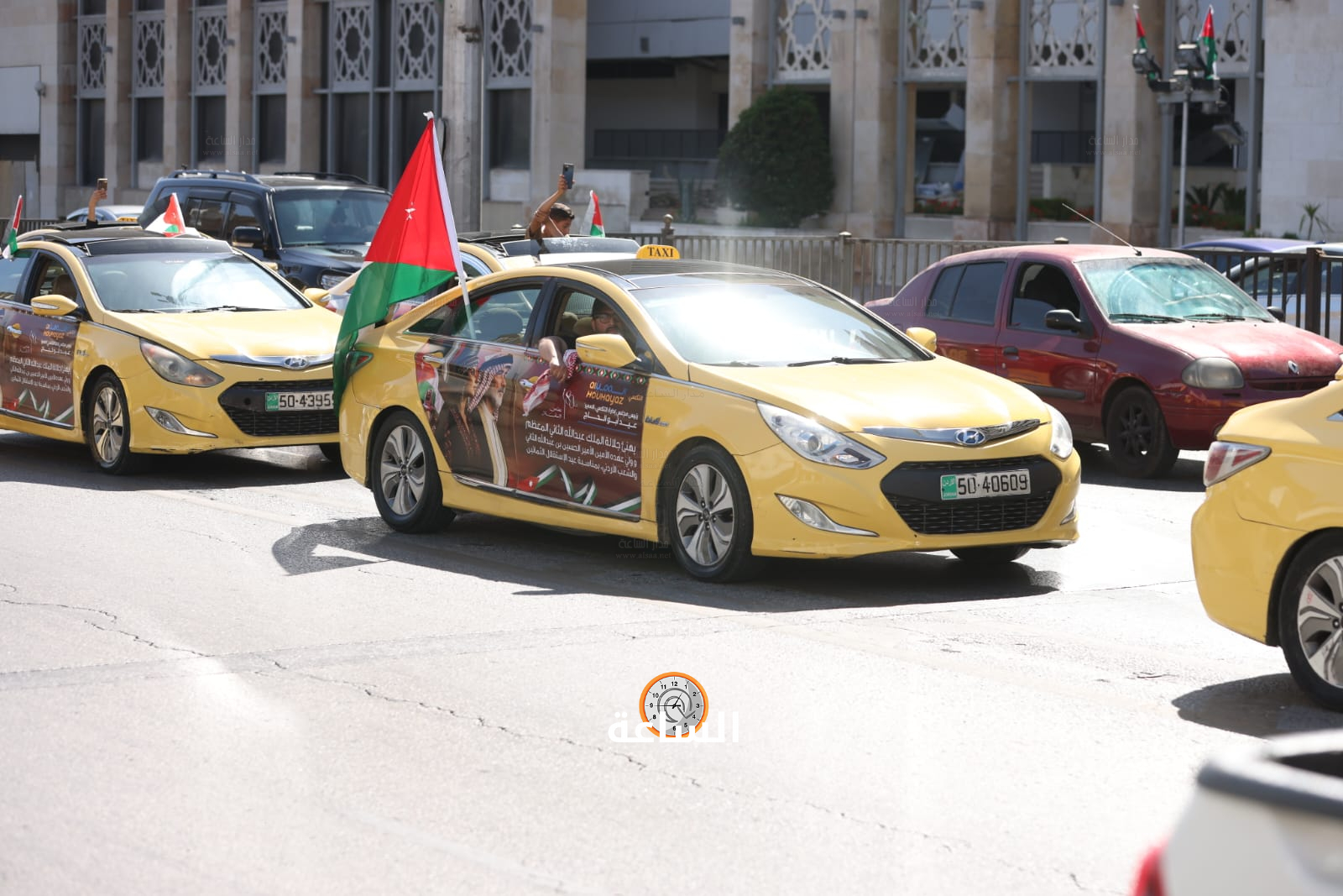 Madar Al-Saa Images 0.37644374983752116