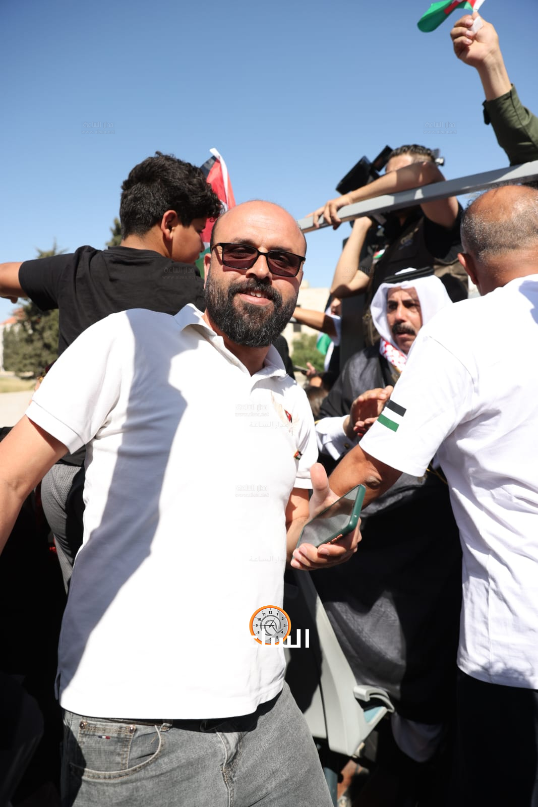 Madar Al-Saa Images 0.8878184588167073