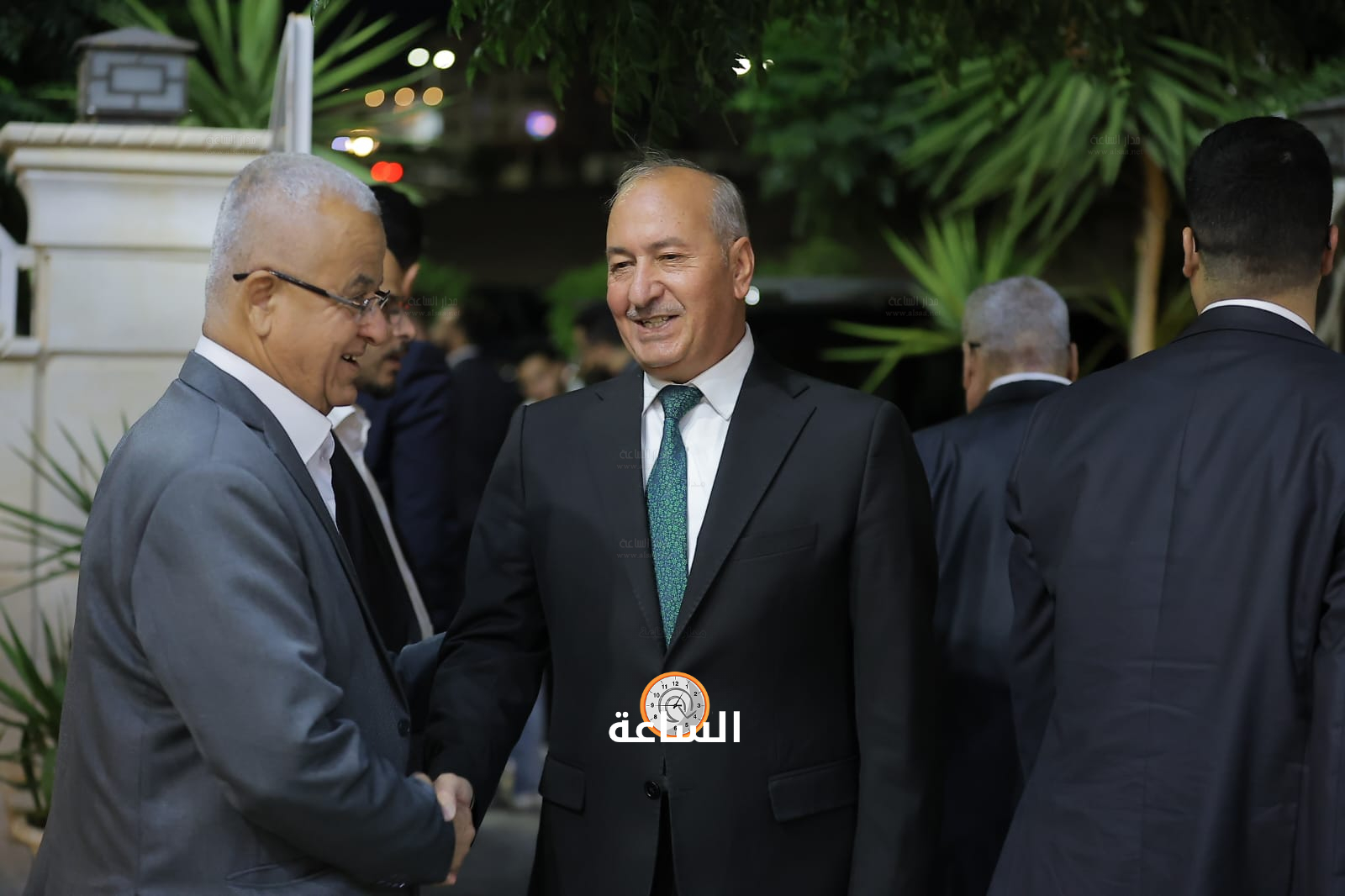 Madar Al-Saa Images 0.14966452327926827