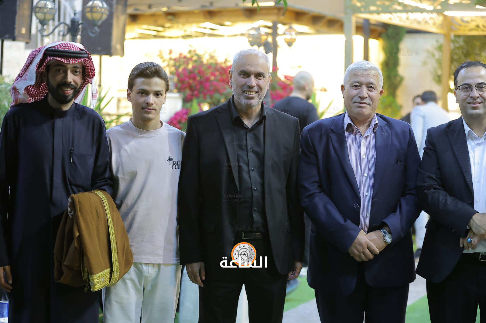 Madar Al-Saa Images 0.48401490781340784