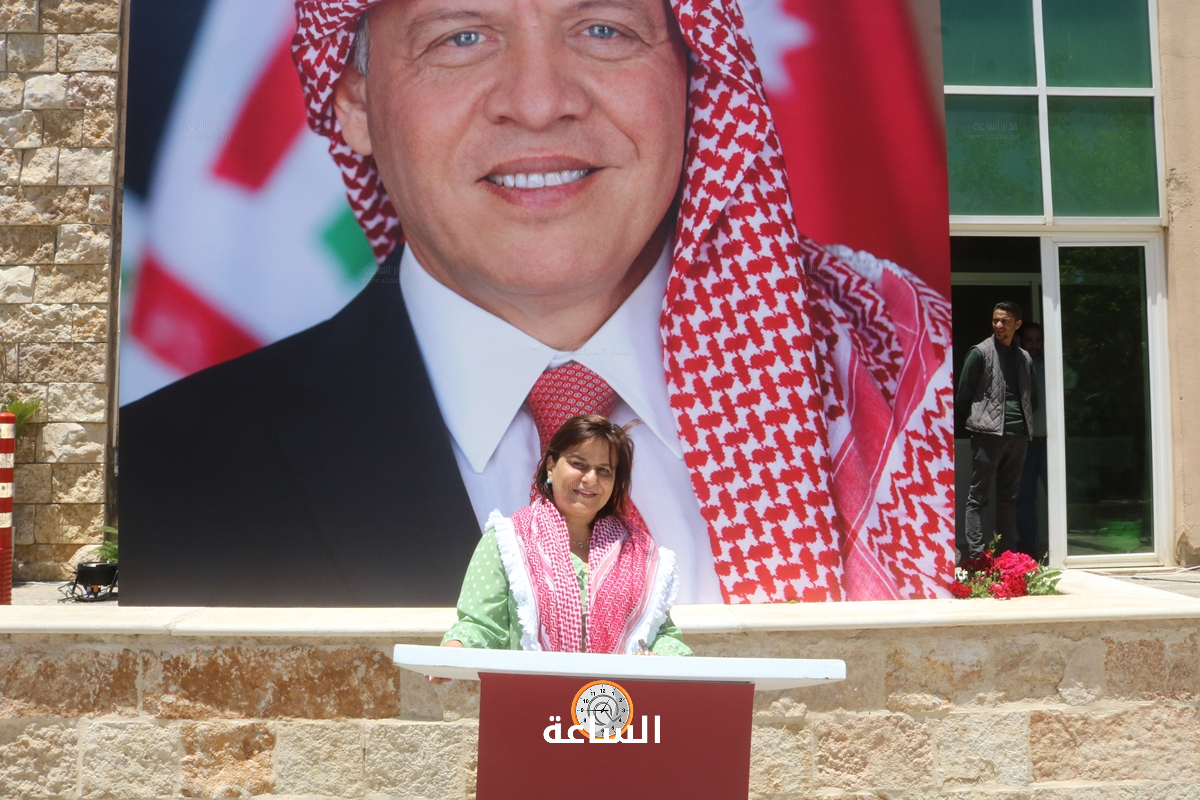 Madar Al-Saa Images 0.23730867862095195